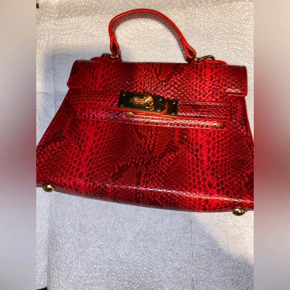 Red Mini Purse - Picture 1 of 1